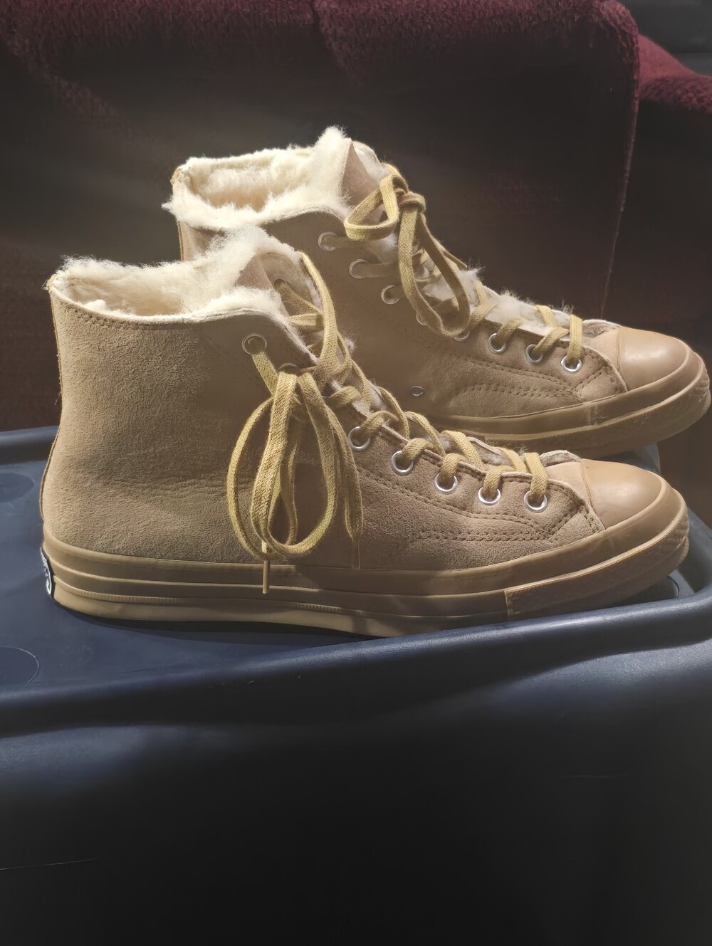 Converse All Star High-Top Suede Sneakers Fir Lined Mens Size 10 Tan and Brown